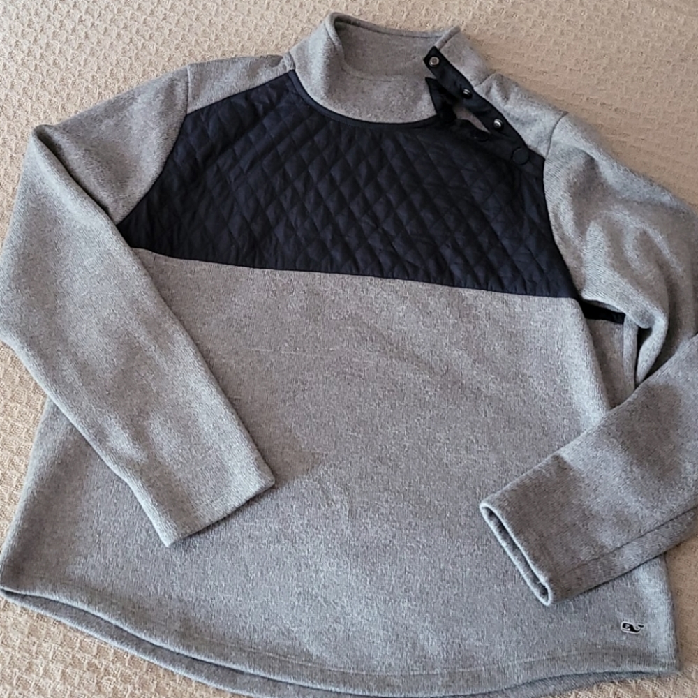 Women's  XL Vineyard Vines sweatshirt